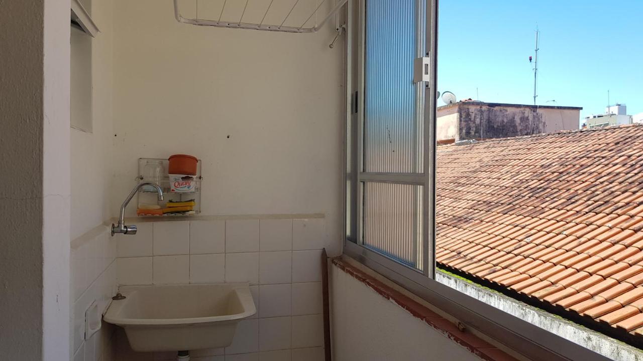 Apartamento A Uma Quadra Da Praia กัวรูจา ภายนอก รูปภาพ