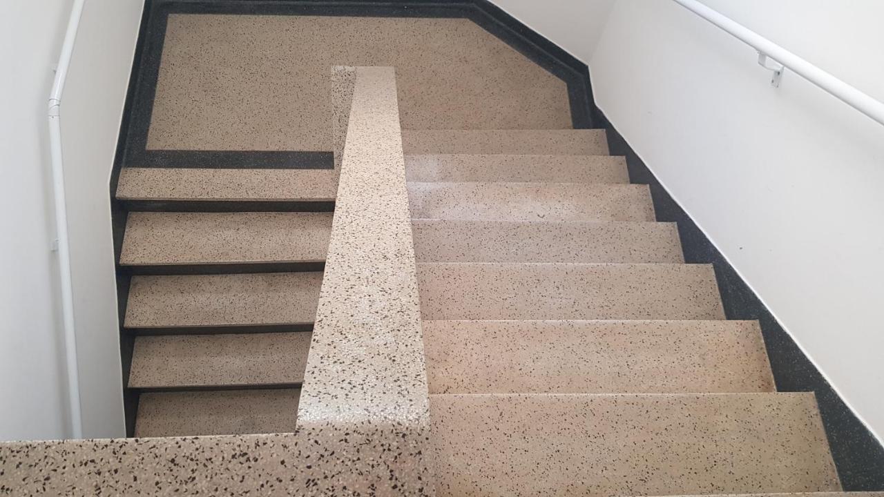 Apartamento A Uma Quadra Da Praia กัวรูจา ภายนอก รูปภาพ